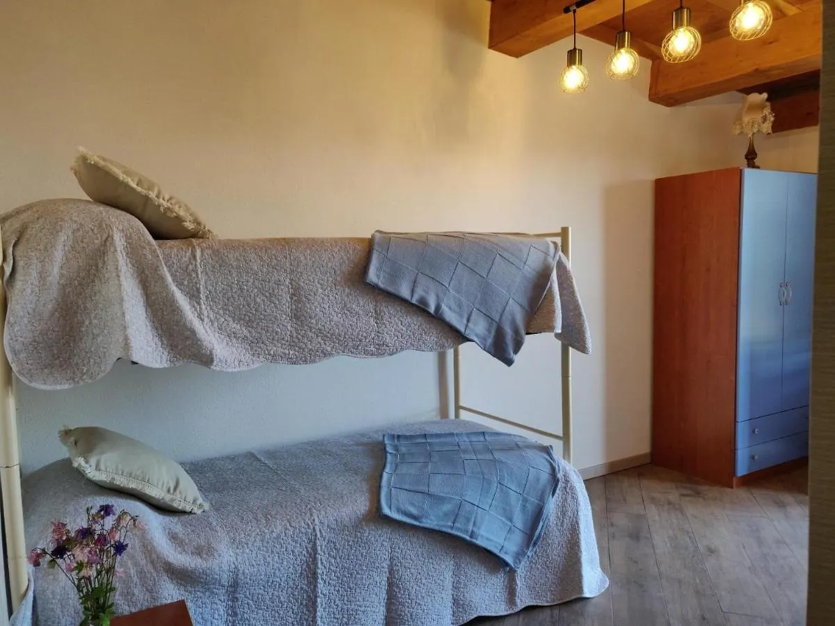 Agriturismo La Vecchia Scuola Villa Sassorosso Nyaraló